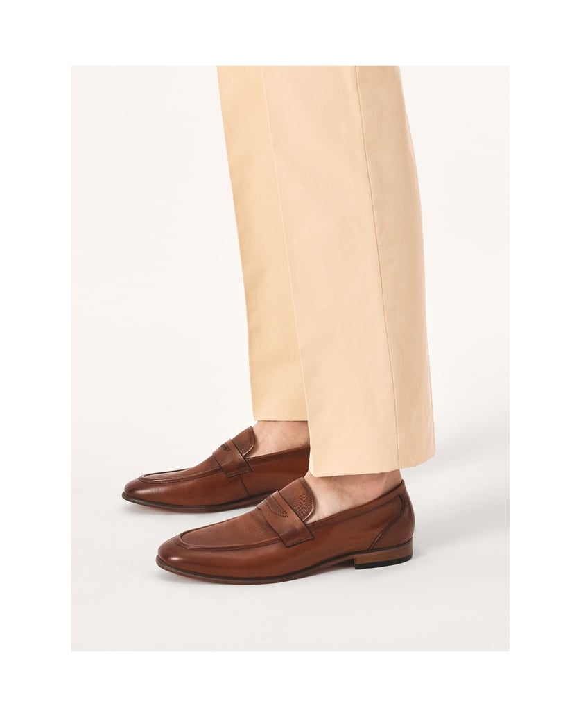 Kazar-Braune-Slipper-mit-Lederprägung-braun