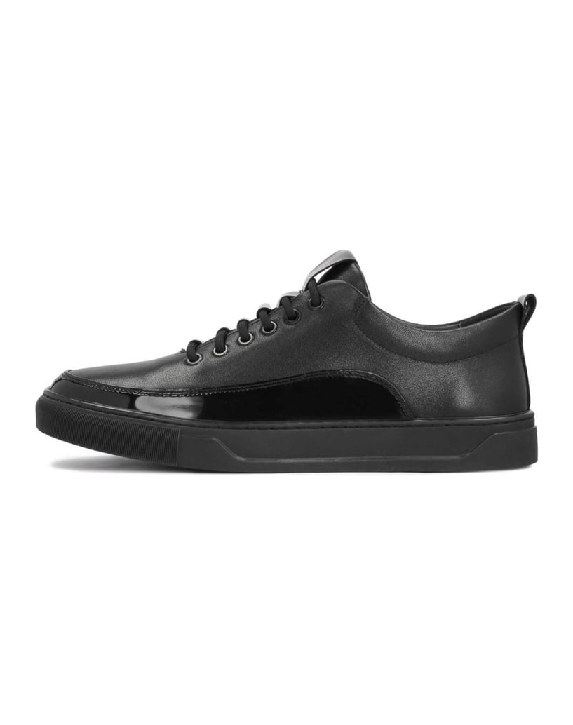 Kazar-Schwarze-Herren-Sneaker-aus-Leder-mit-eleganten-Einsätzen-schwarz