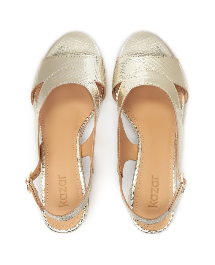 Kazar-Sandalen-mit-breitem-Absatz-aus-geprägtem-Leder-gold