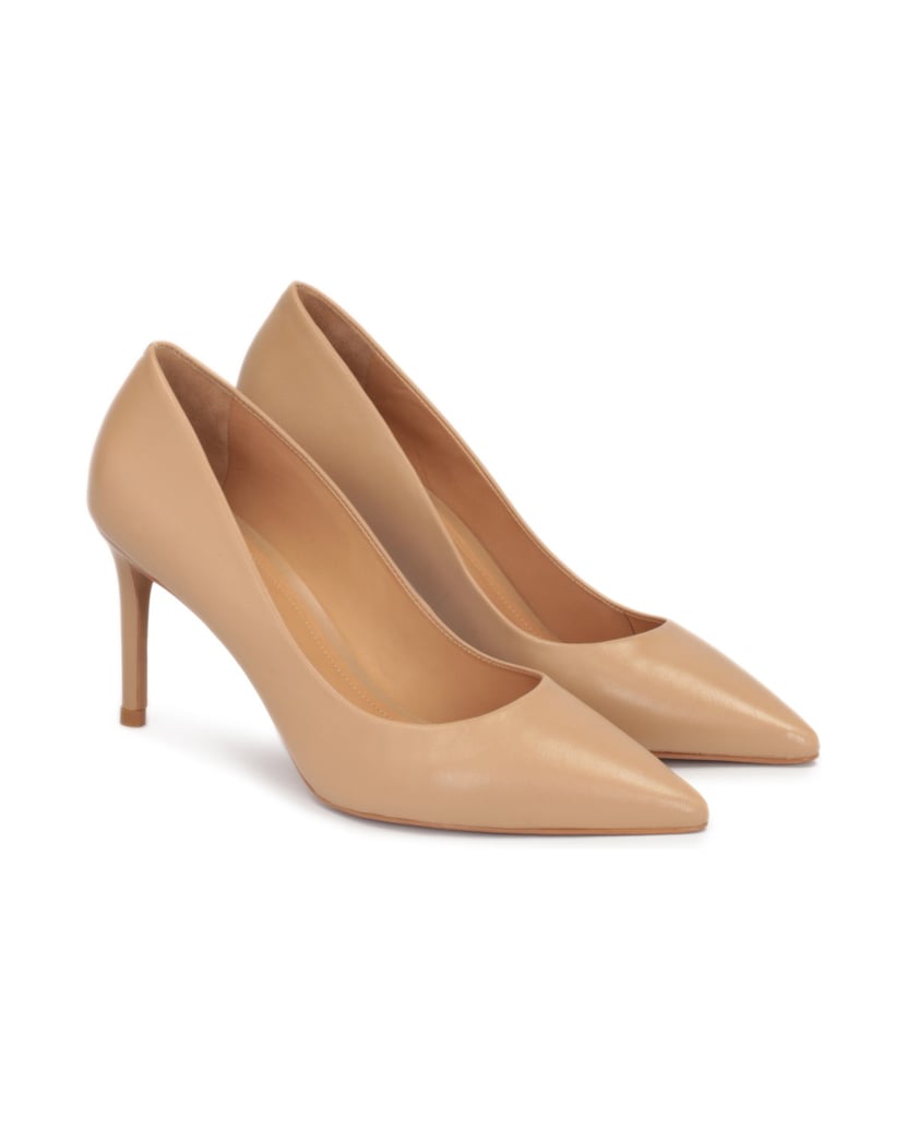Kazar-Hellbraune-Lederpumps-mit-schlankem-Absatz-camel