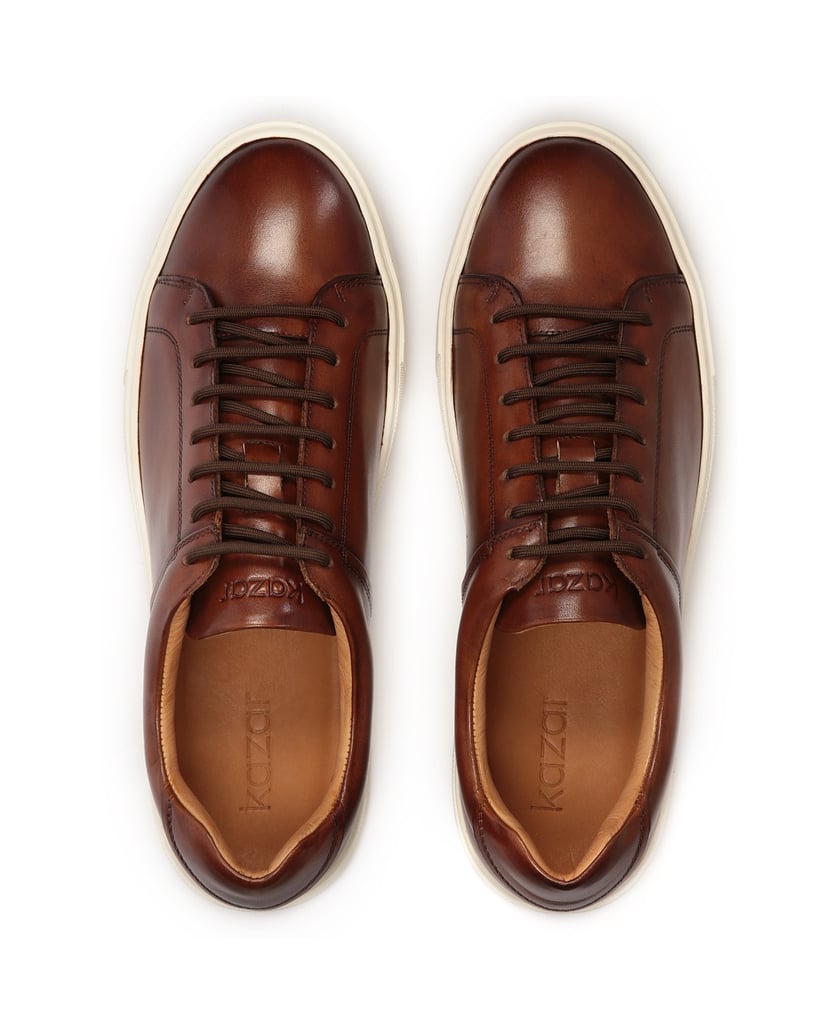 Kazar-Braune-Herren-Turnschuhe-mit-weißer-Sohle-braun