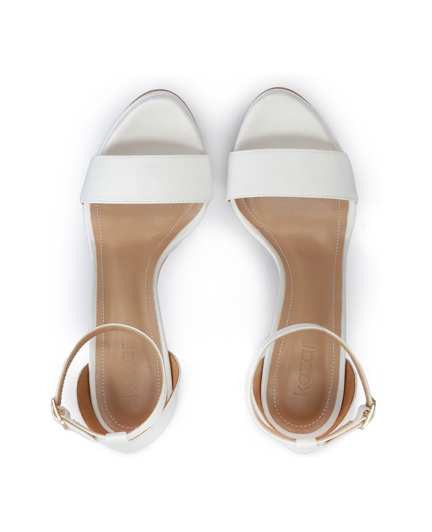 Kazar-Weiße-Sandalen-mit-weißem-Absatz-und-Pla