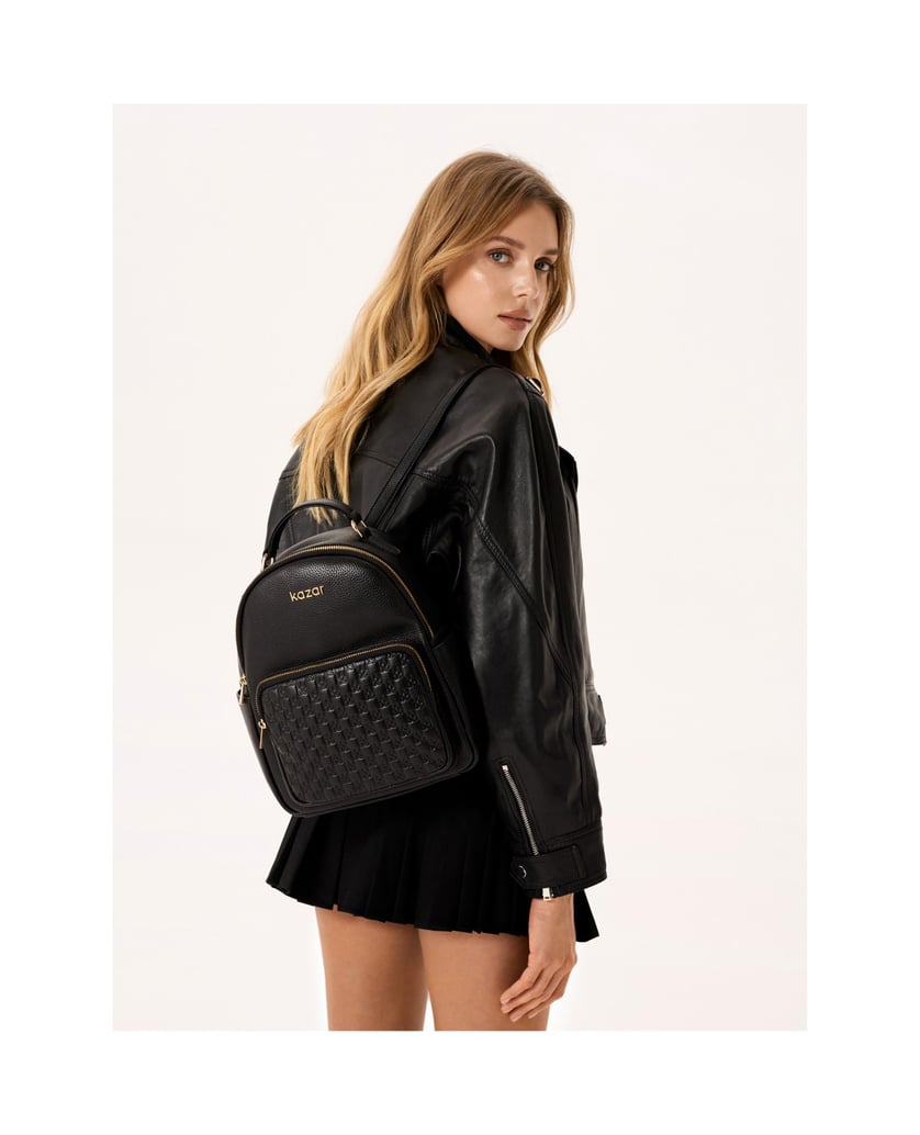 Kazar-Schwarzer-Lederrucksack-mit-geprägtem-Muster-schwarz