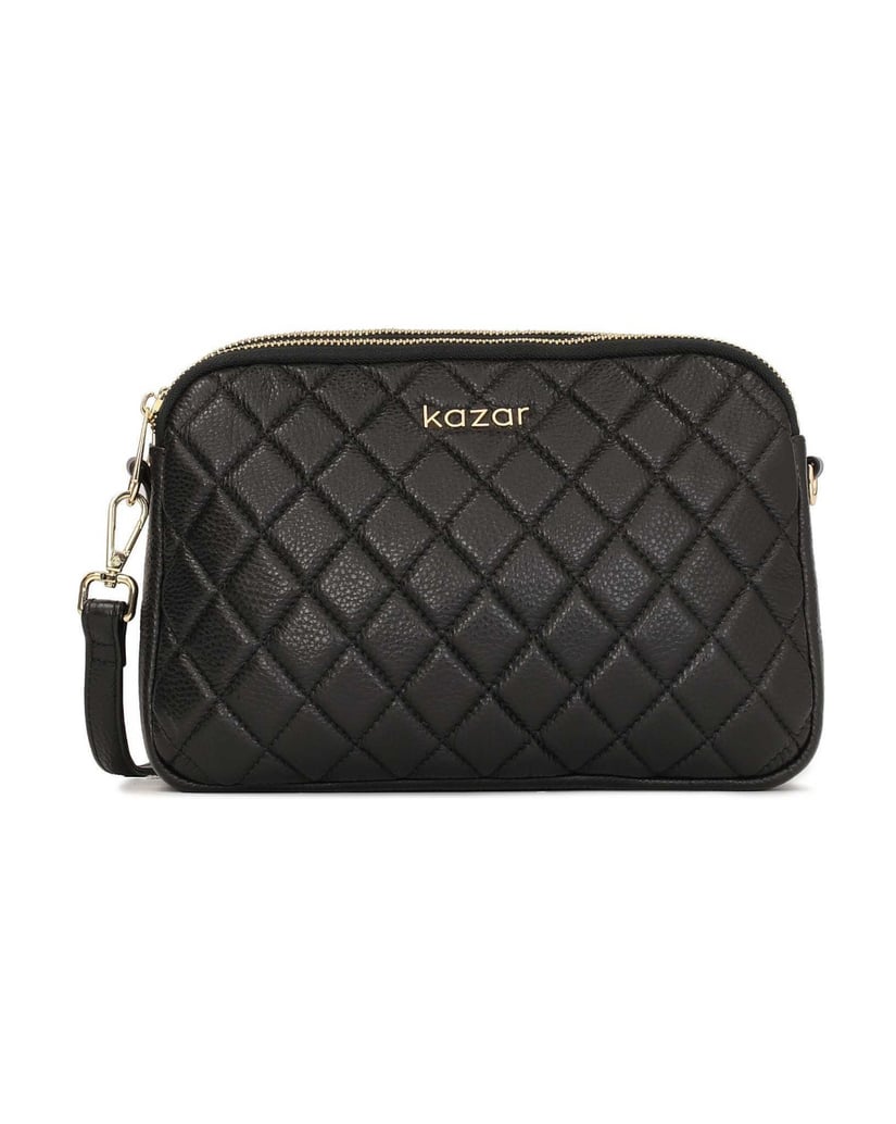 Kazar-Minimalistische-gesteppte-Tasche-aus-genarbtem-Leder-schwarz