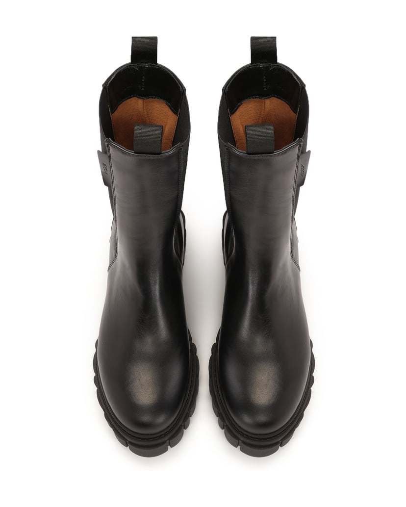 Kazar-Schwarze-Schlupfstiefel-von-Chealse-mit-Dreiblattsohle-schwarz