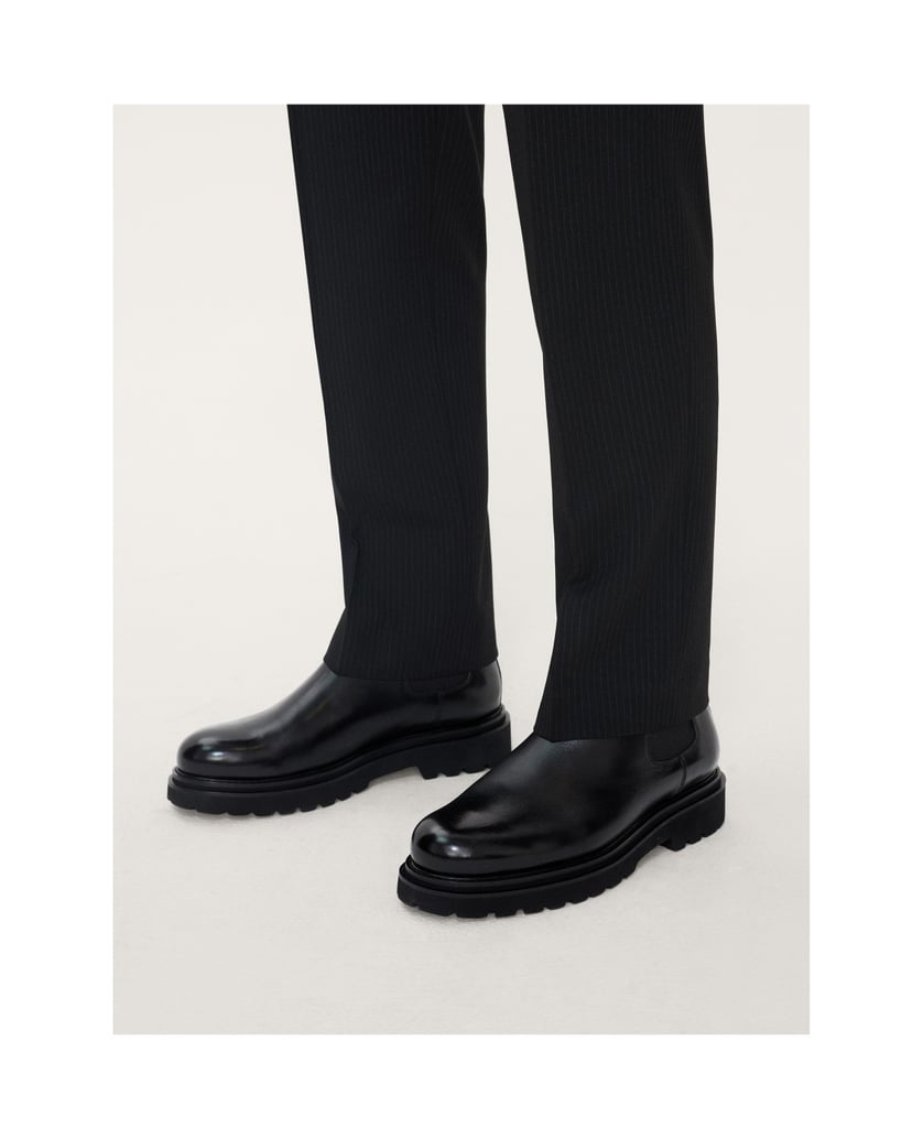 Kazar-Isolierte-Chelsea-Stiefel-aus-Leder-schwarz