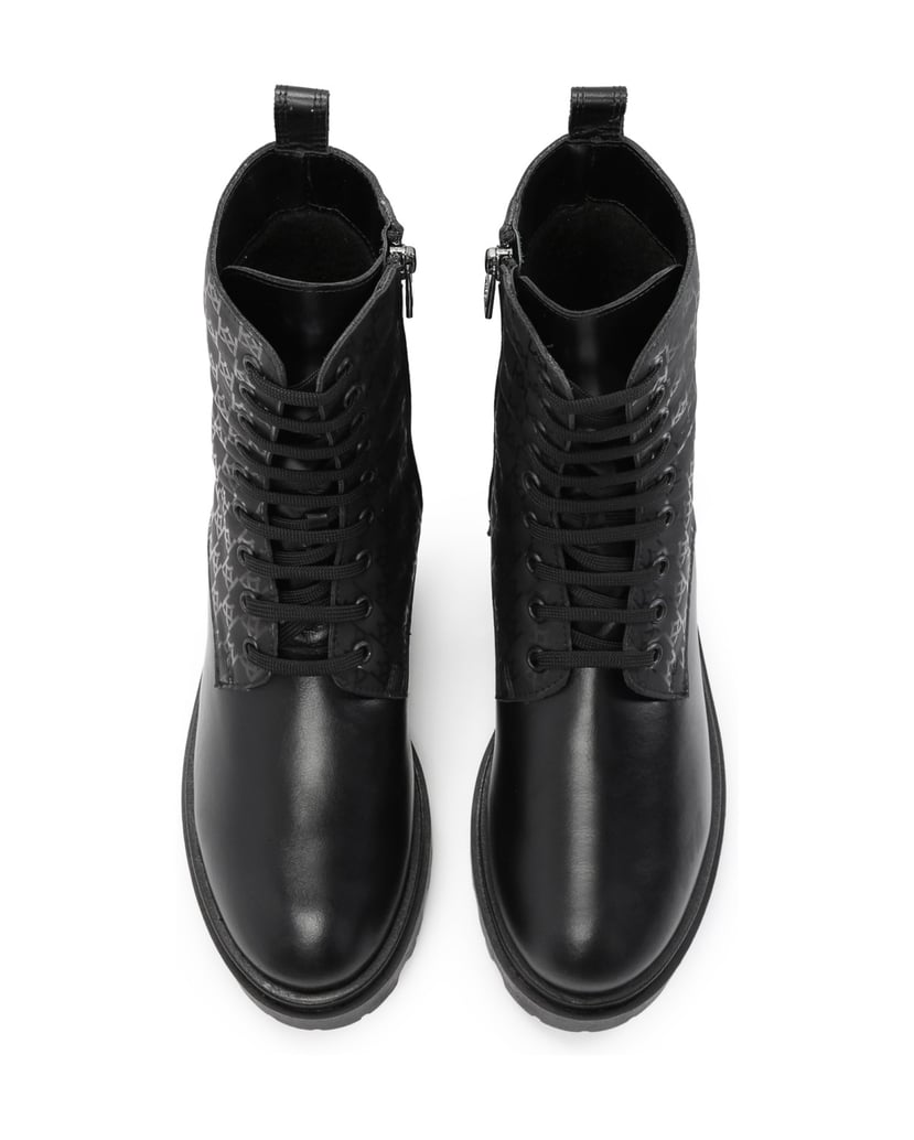 Kazar-Klassische-schwarze-flache-Lederstiefel-für-Frauen-mit-Monogrammen-verziert-schwarz