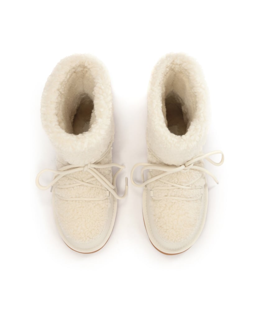 Kazar-Cremefarbene-Schneestiefel-mit-brauner-Sohle-weiss
