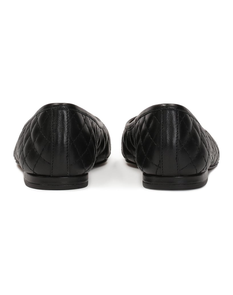 Kazar-Flache-gesteppte-Pumps-mit-Monogramm-schwarz