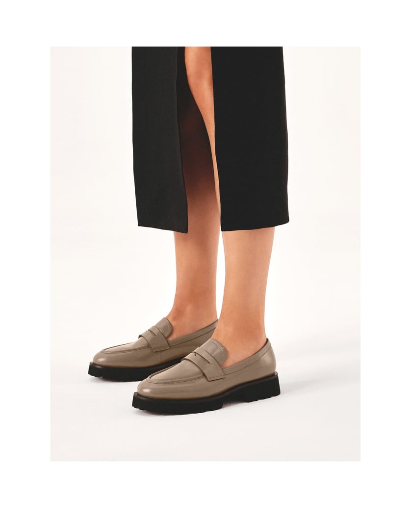 Kazar-Taupefarbene-Leder-Slipper-mit-kontrastierender-Sohle-taupe