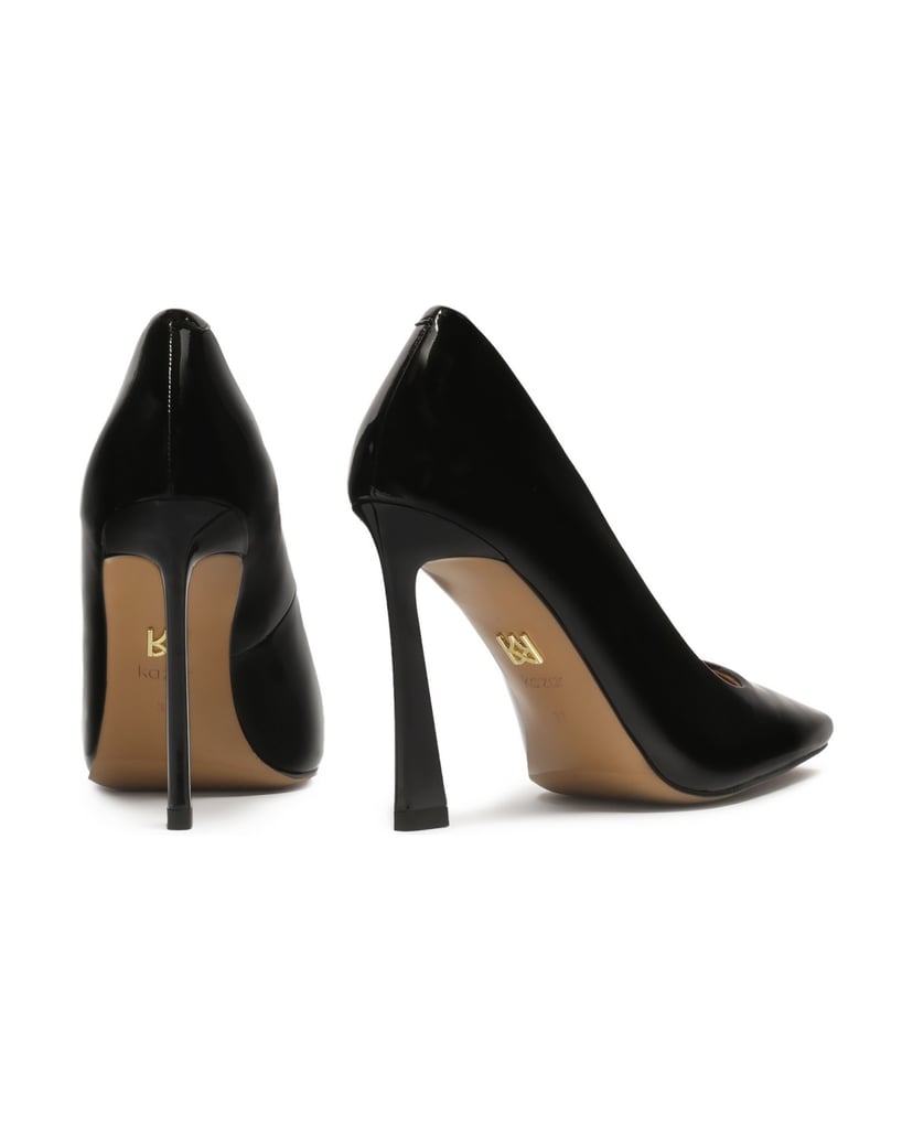 Kazar-Pumps-aus-Lackleder-mit-ungewöhnlichem-Absatz-schwarz