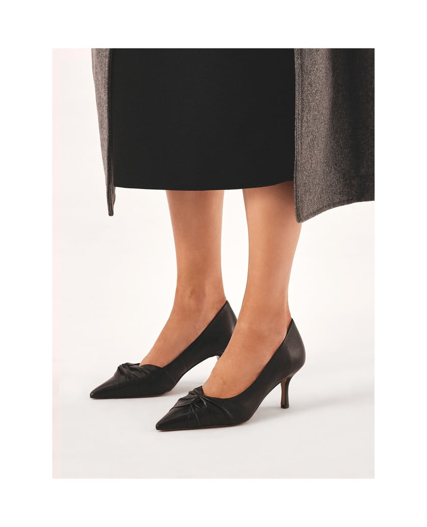 Kazar-Schwarze-Pumps-mit-verschlungener-Verzierung-schwarz