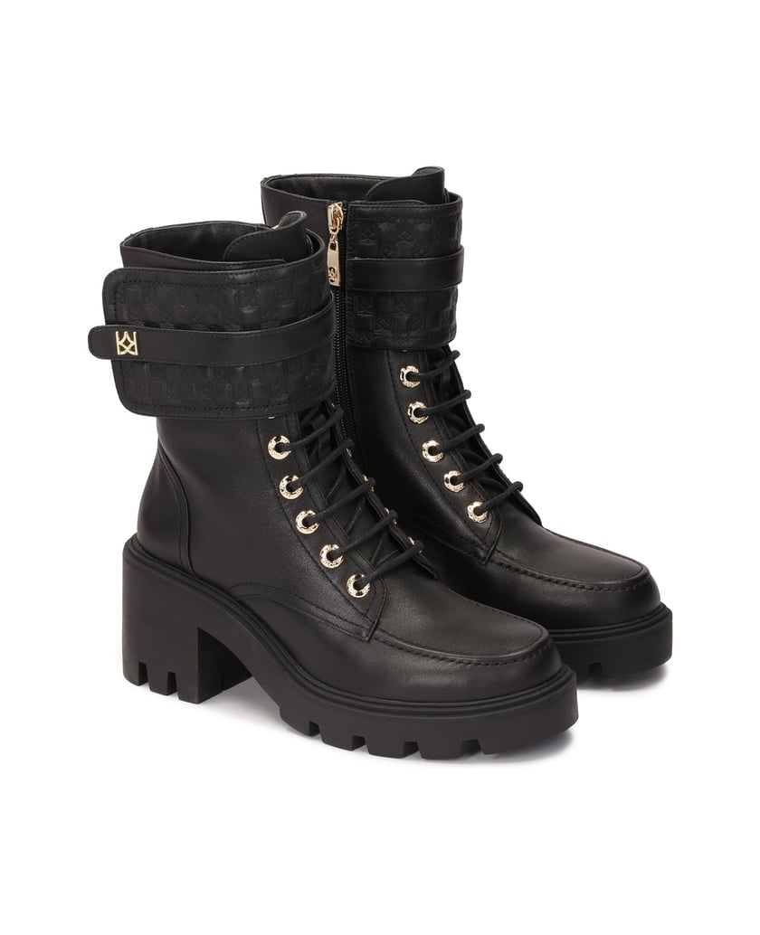 Kazar-Schwarze-Stiefel-mit-Blockspitze-und-monogrammierter-Lasche-von-KAZAR-schwarz