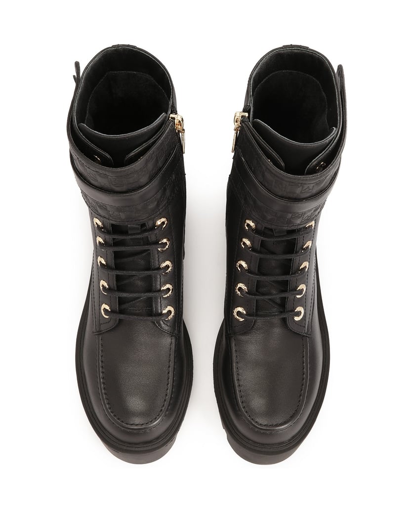 Kazar-Schwarze-Stiefel-mit-Blockspitze-und-monogrammierter-Lasche-von-KAZAR-schwarz