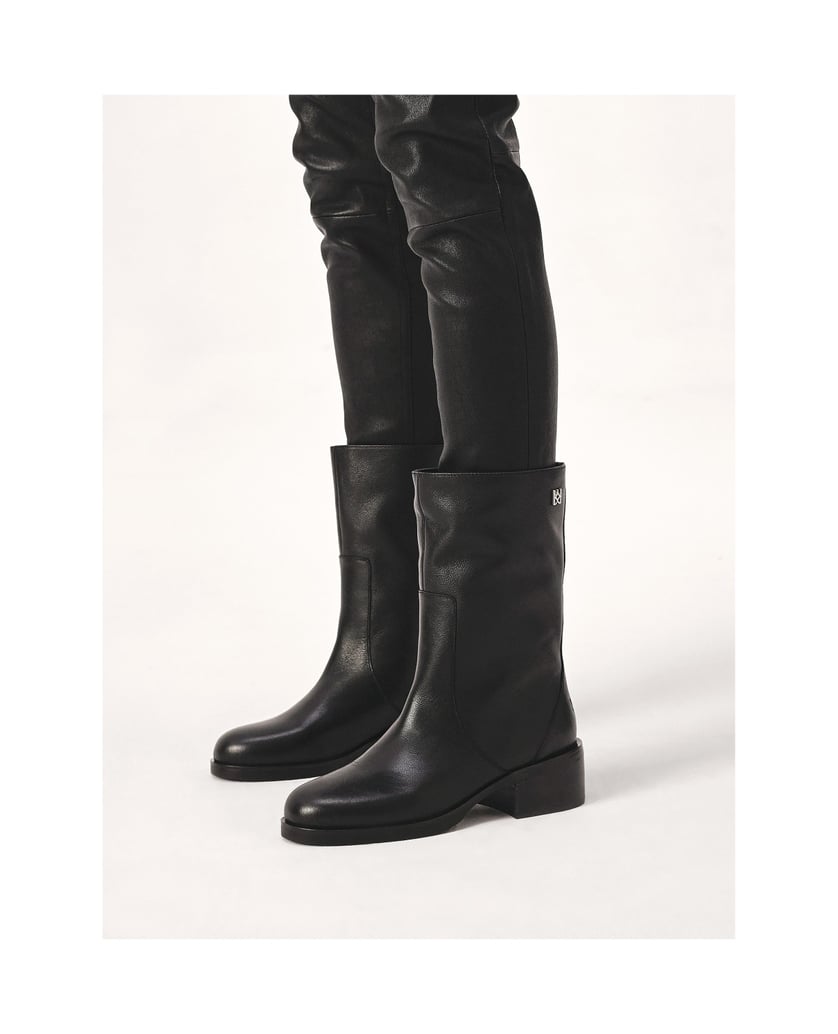 Kazar-Stiefel-aus-Leder-mit-weitem-Schaft-zum-Hineinschlüpfen-schwarz