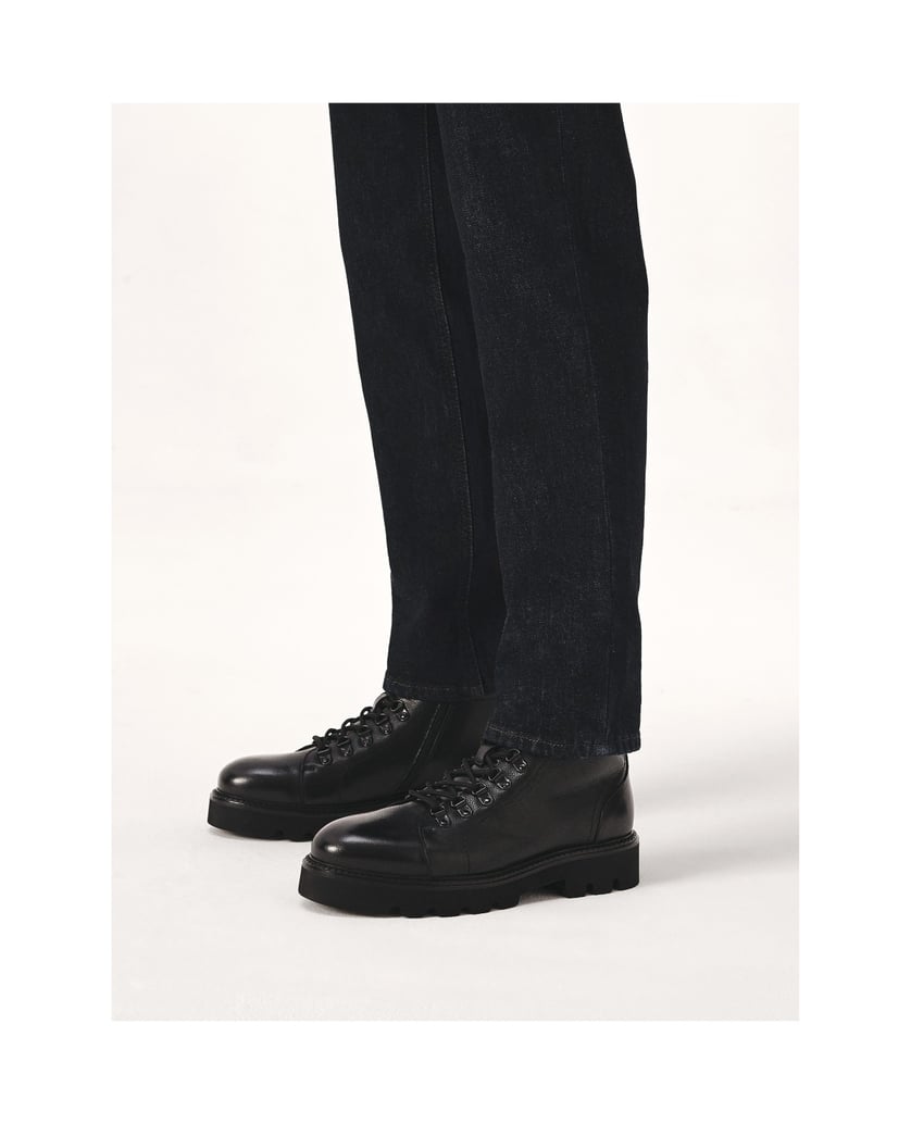 Kazar-Allzweckstiefel-für-Männer,-schwarz,-isoliert-schwarz