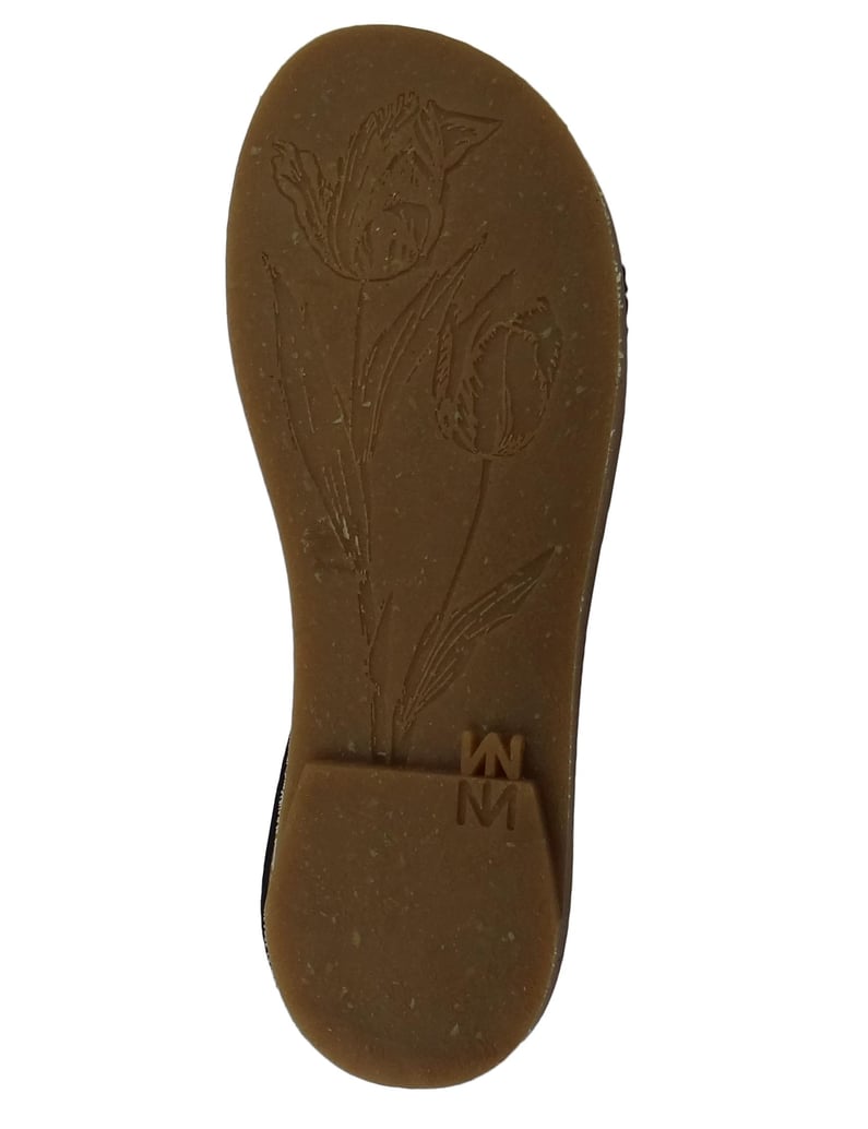 El-Naturalista-Sandalen-Tulip