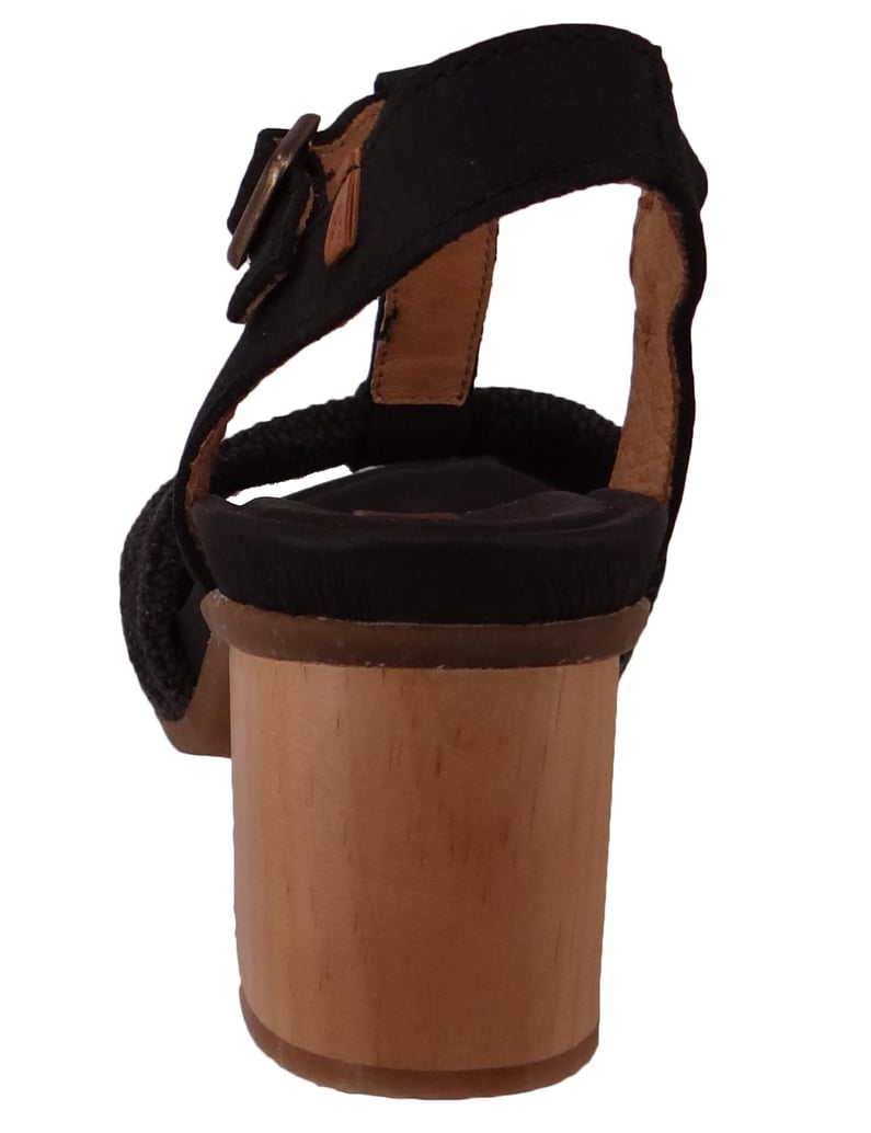 El-Naturalista-Sandalen-schwarz