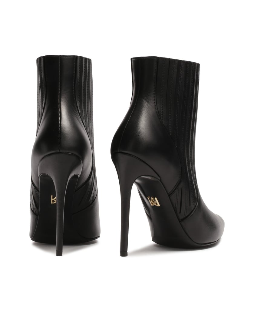 Kazar-Minimalistische-Stiefel-mit-schlankem-Stilettoabsatz-schwarz