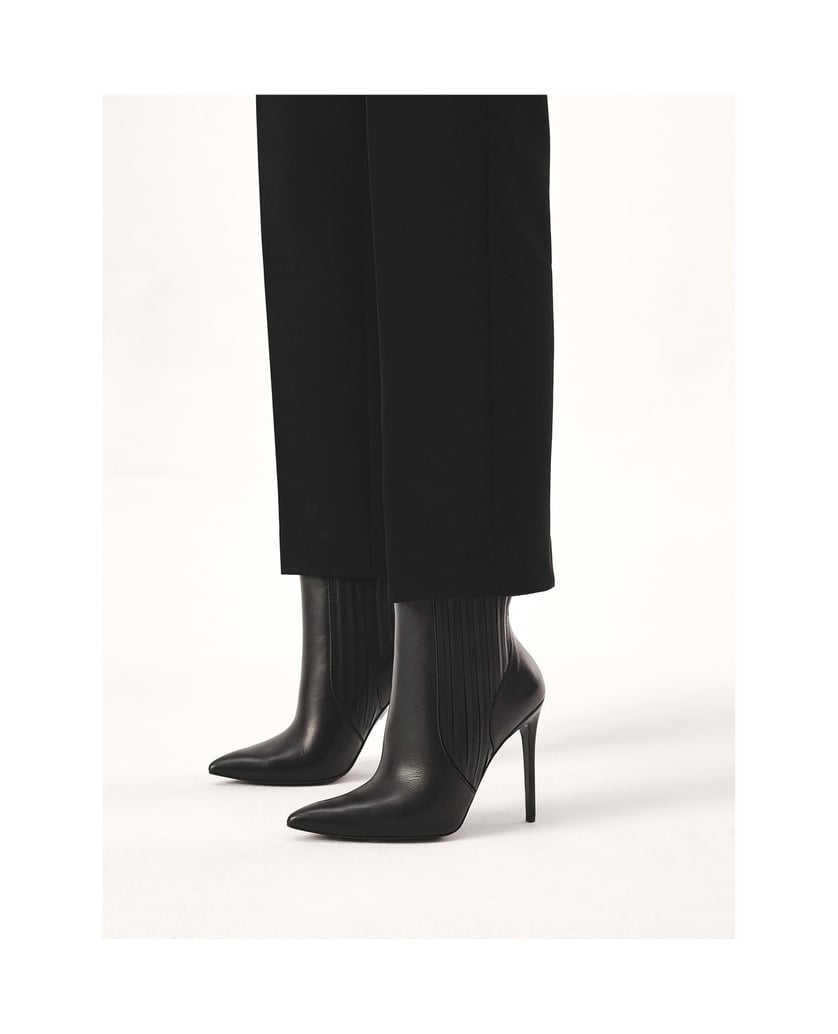Kazar-Minimalistische-Stiefel-mit-schlankem-Stilettoabsatz-schwarz