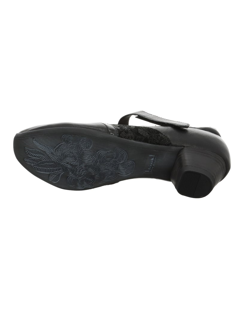 Think-Pumps-AIDA-schwarz