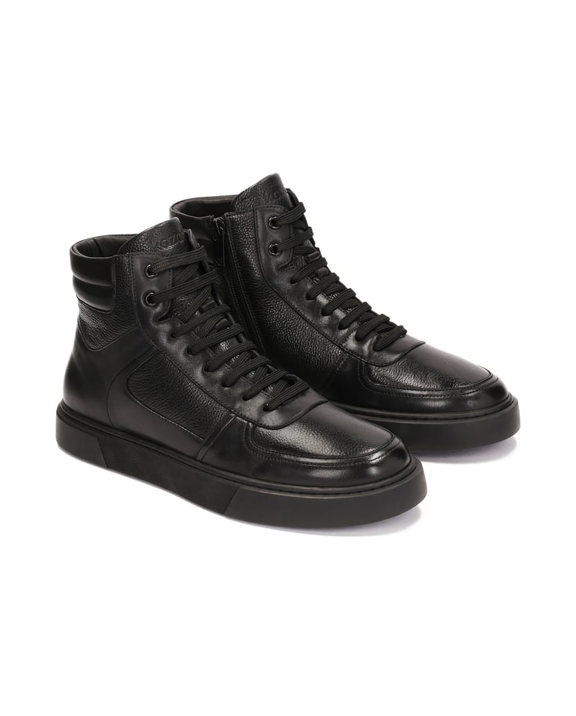 Kazar-Isolierte-Herren-Sneaker-in-schwarzer-Farbe-schwarz