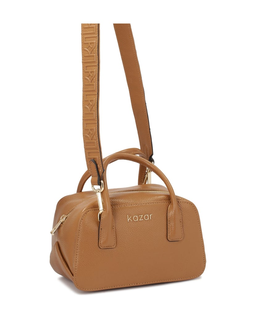 Kazar-Kleine-Handtasche-vom-Typ-Brusttasche-mit-einem-verzierten-Gurt-camel