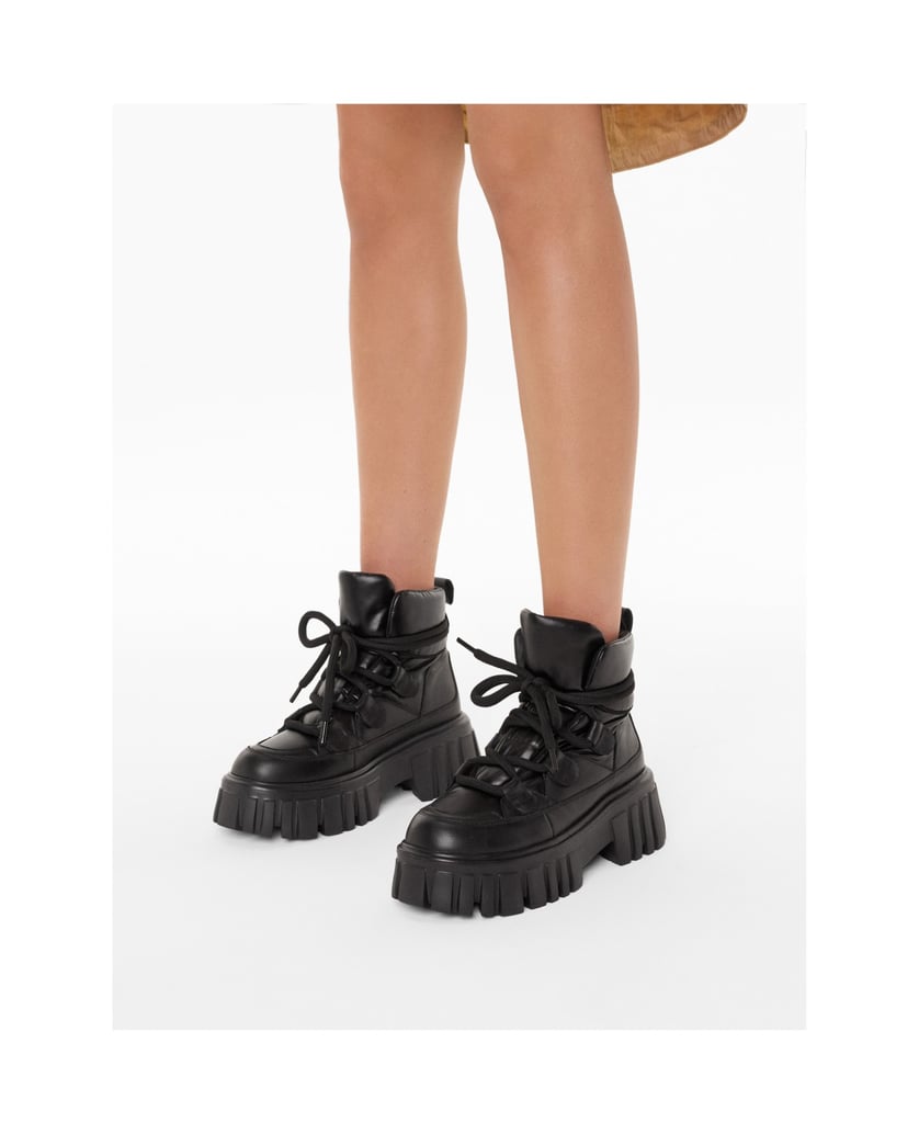 Kazar-Schwarze-Stiefel-mit-massiver-Sohle-und-weichem-Schaft-schwarz
