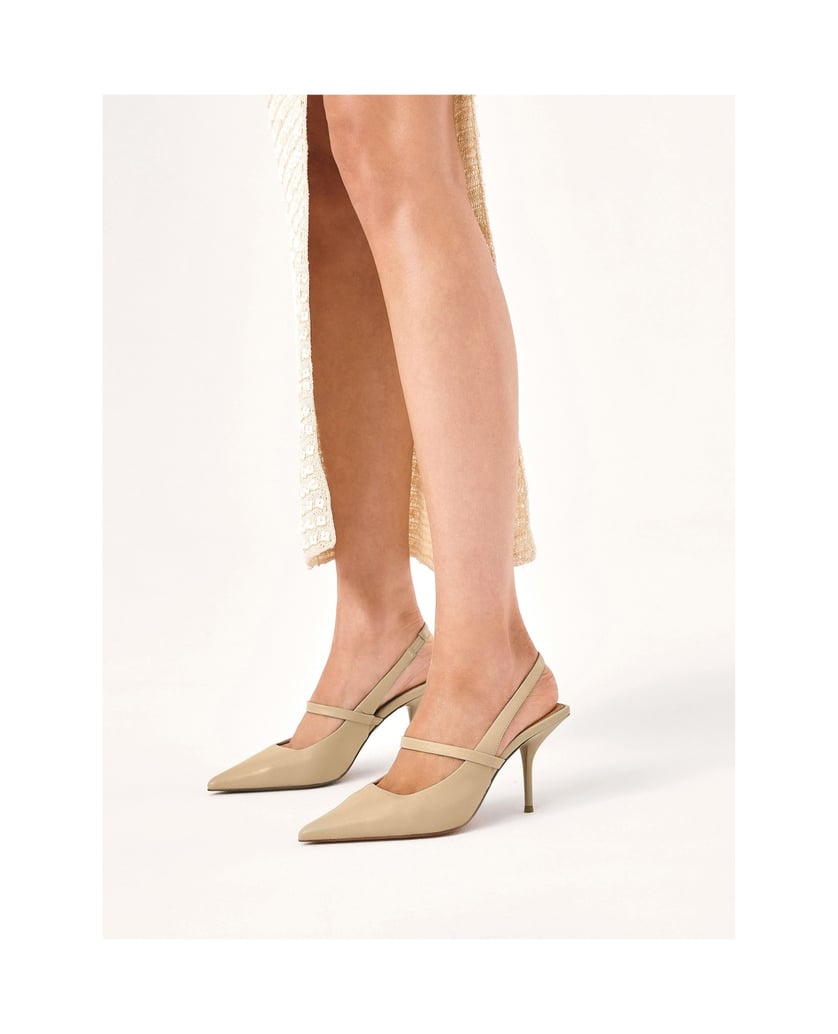 Kazar-Beigefarbene-Pumps-mit-offenem,-quadratischem-Absatz-beige