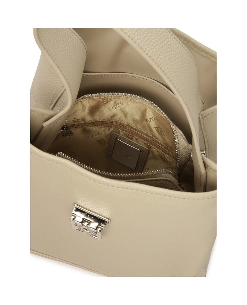 Kazar-Hellgraue-Handtasche-mit-Zierschließe-grau