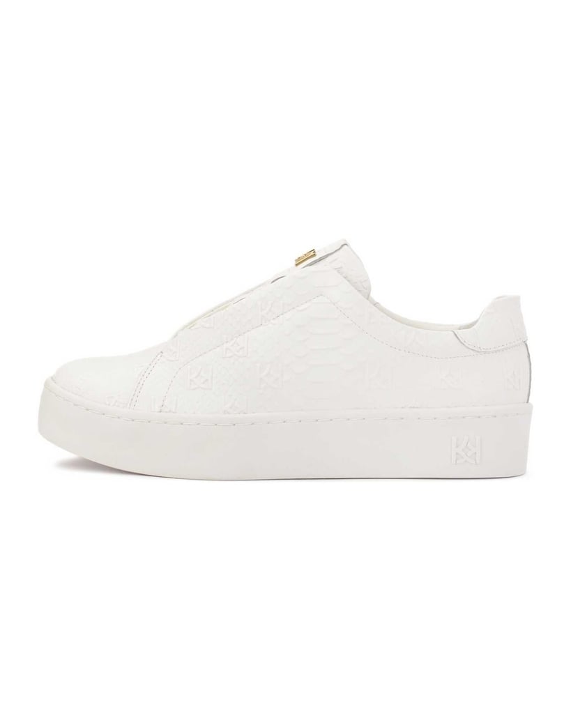 Kazar-Weiße-Turnschuhe-mit-geprägten-KAZAR-Monogrammen-weiss