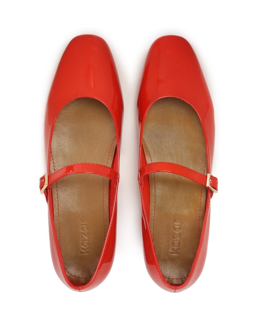 Kazar-Rote-Pumps-mit-flacher-Sohle-von-Mary-Jane-rot