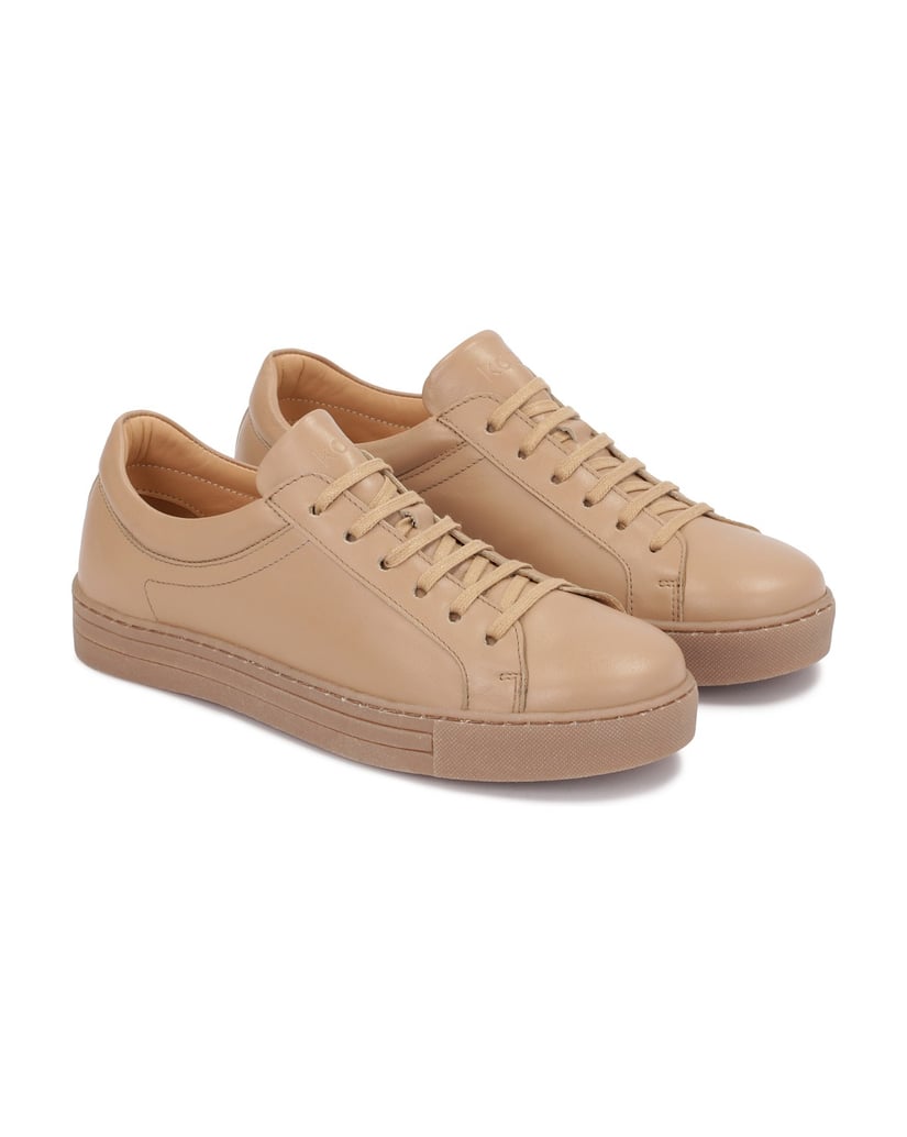 Kazar-Minimalistische-hellbraune-Turnschuhe-camel