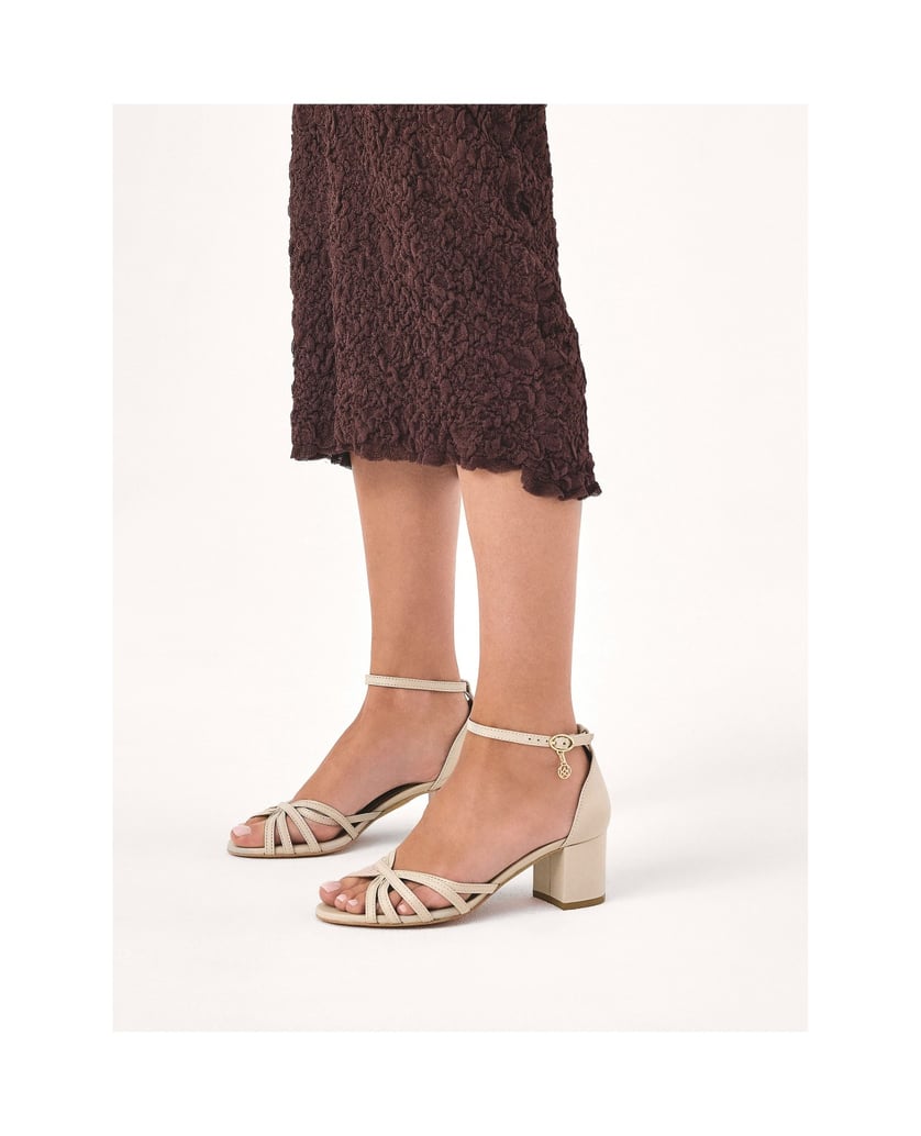 Kazar-Beigefarbene-Sandalen-mit-vollem-Absatz-auf-einem-Pfosten-beige