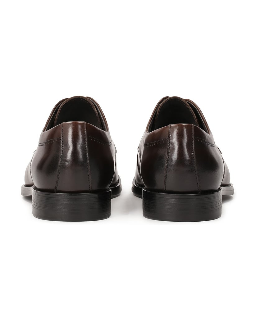 Kazar-Braune-Schuhe-mit-offener-Naht-und-durchbrochener-Verzierung-braun