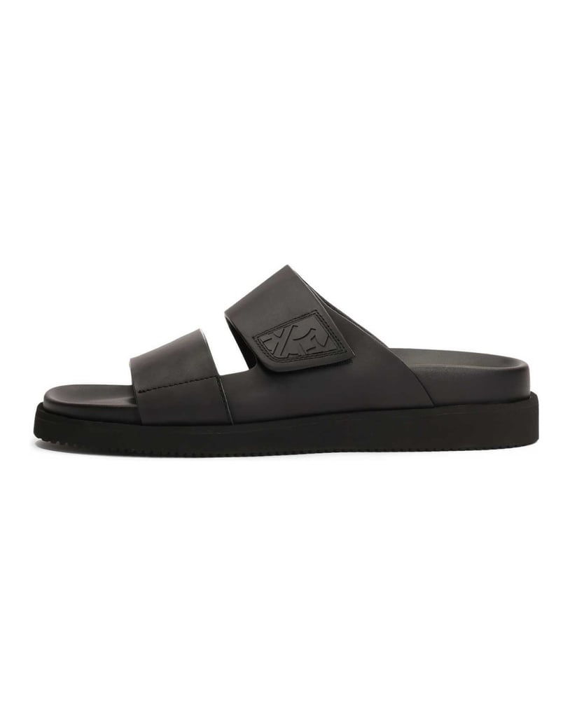 Kazar-Bequeme-schwarze-Pantoletten-mit-mattem-Finish-schwarz
