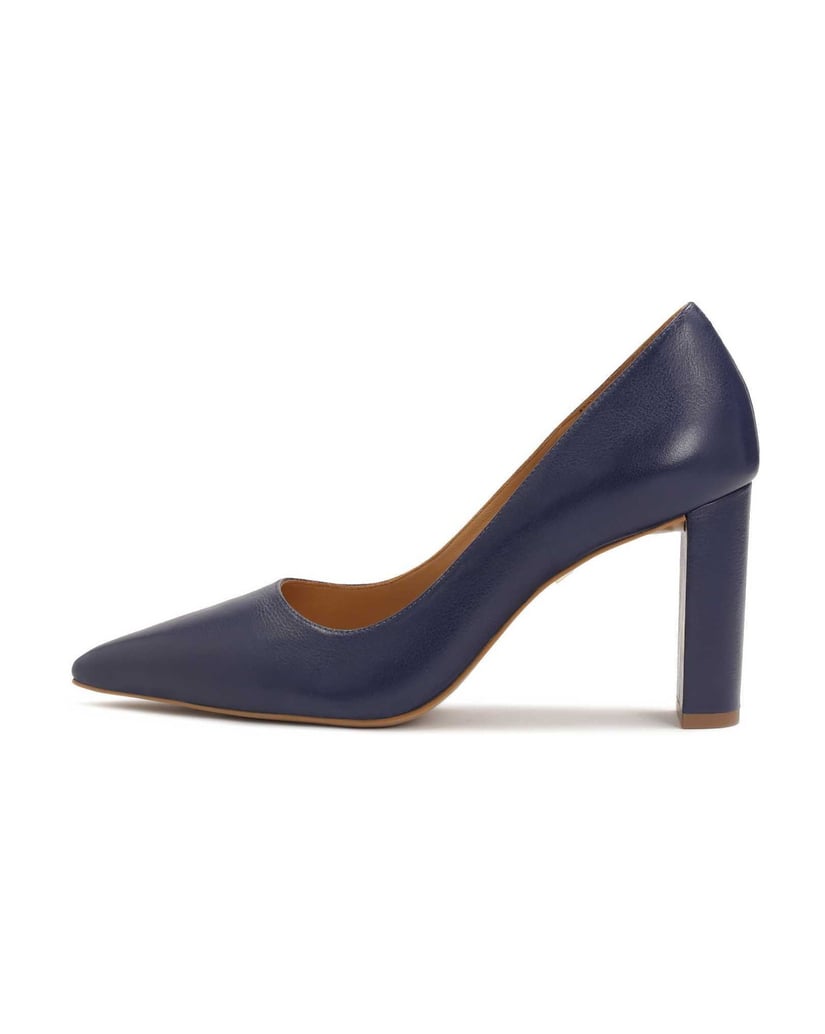 Kazar-Marineblaue-Pumps-auf-einem-Pfosten-mit-spitzen-Zehenspitzen-dunkelblau