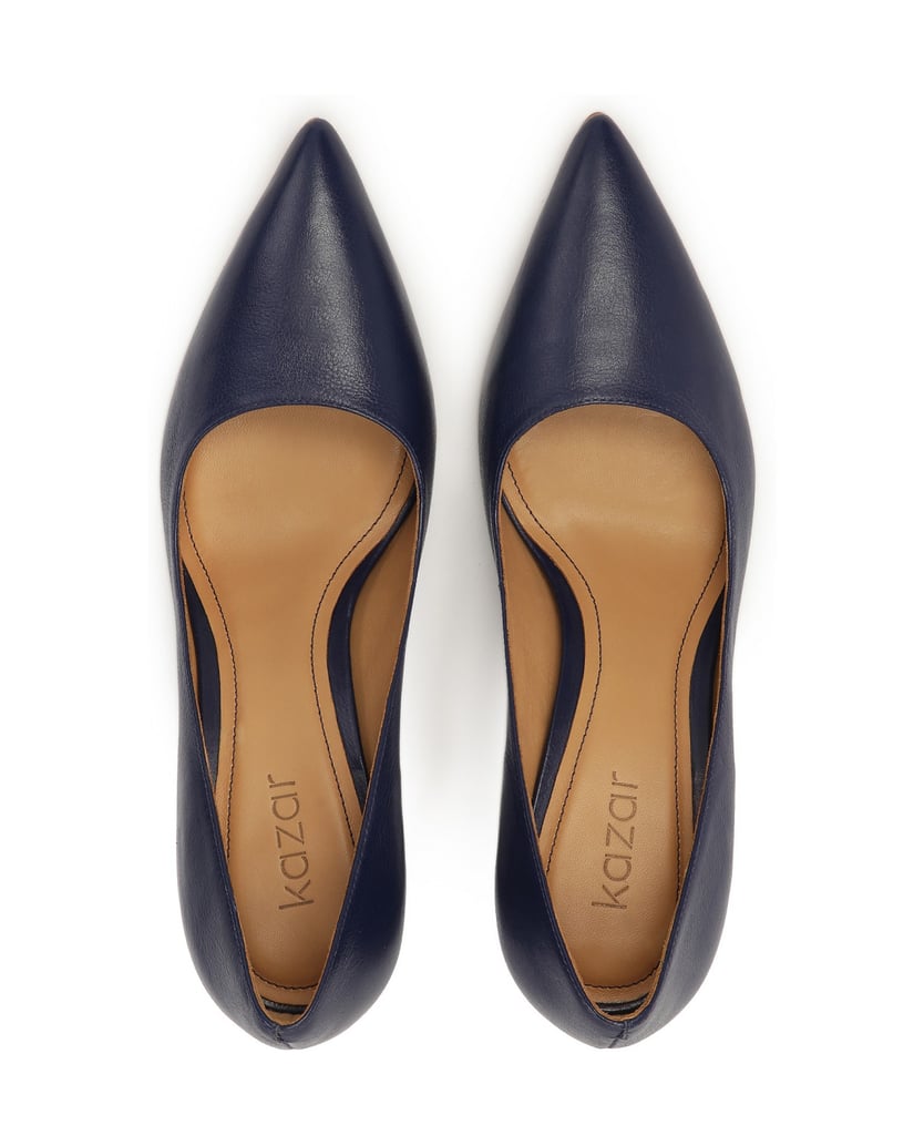 Kazar-Marineblaue-Pumps-auf-einem-Pfosten-mit-spitzen-Zehenspitzen-dunkelblau