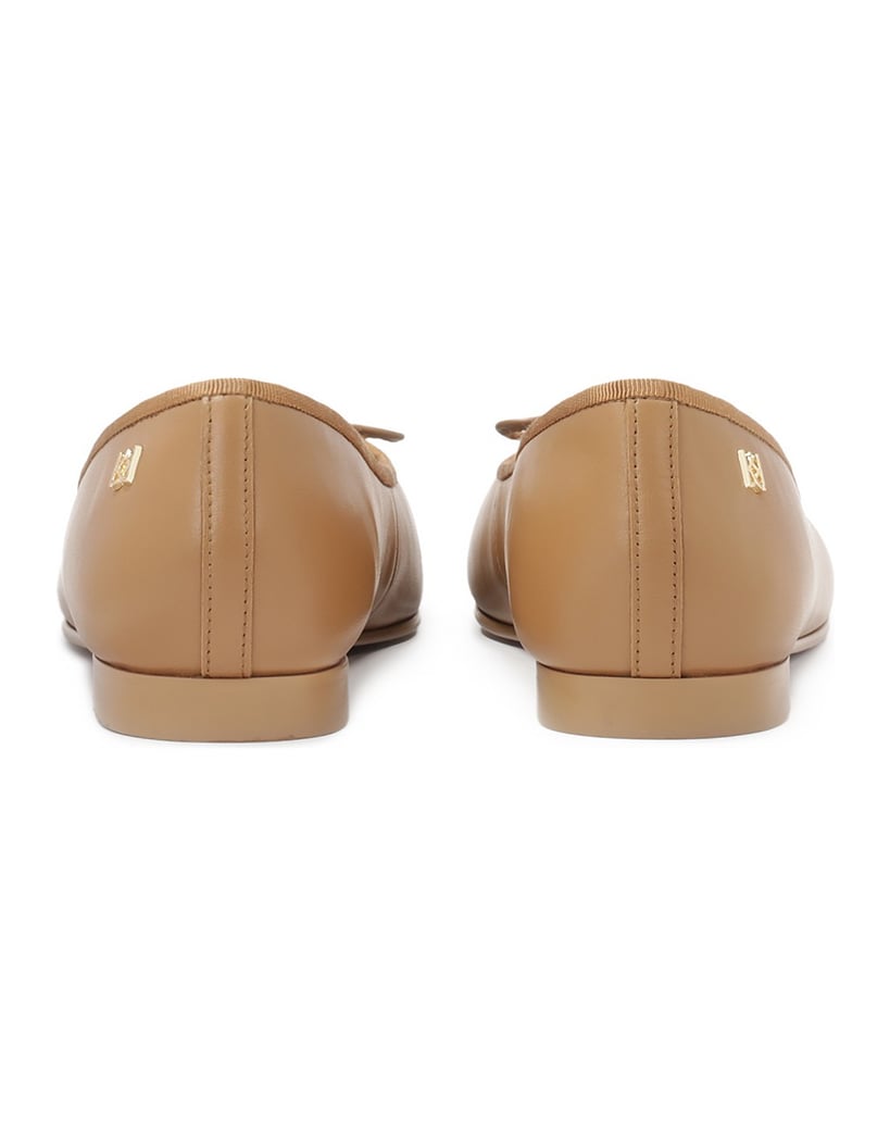 Kazar-Hellbraune-Ballerinas-mit-runder-Nase-camel