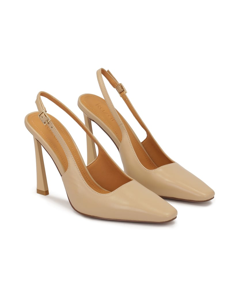 Kazar-Beigefarbene-Pumps-mit-einem-einzigartigen-Absatz-beige