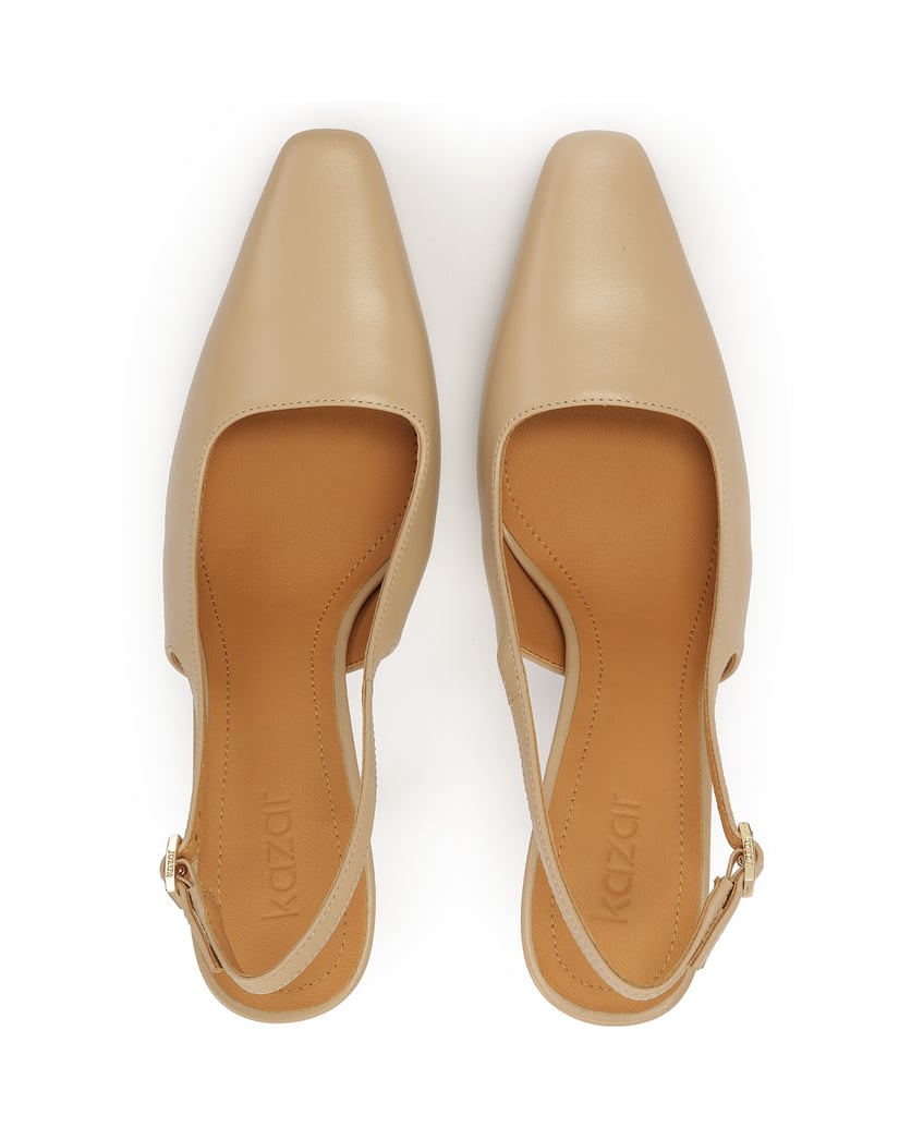 Kazar-Beigefarbene-Pumps-mit-einem-einzigartigen-Absatz-beige