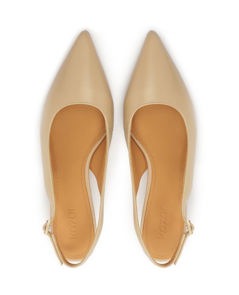 Kazar-Pumps-aus-beigefarbenem-Leder-beige