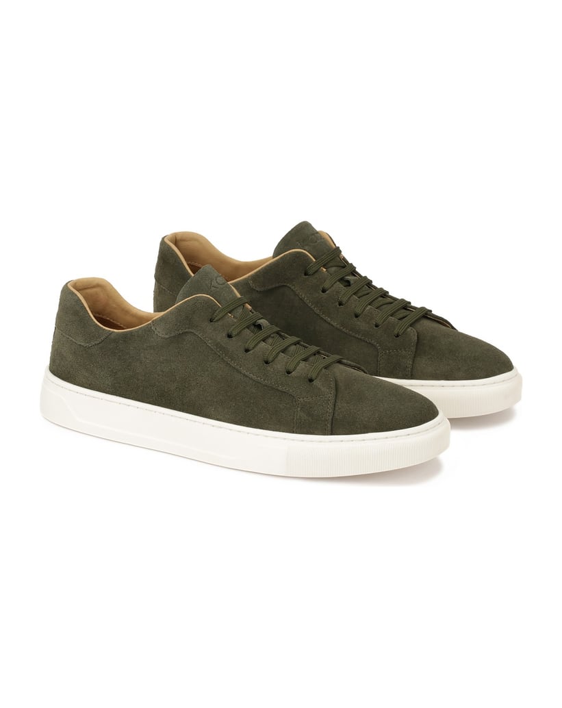 Kazar-Khakifarbene-Wildleder-Sneakers-mit-weißer-Sohle-oliv