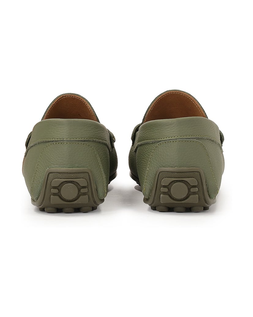Kazar-Khaki-Mokassins-für-Männer-oliv
