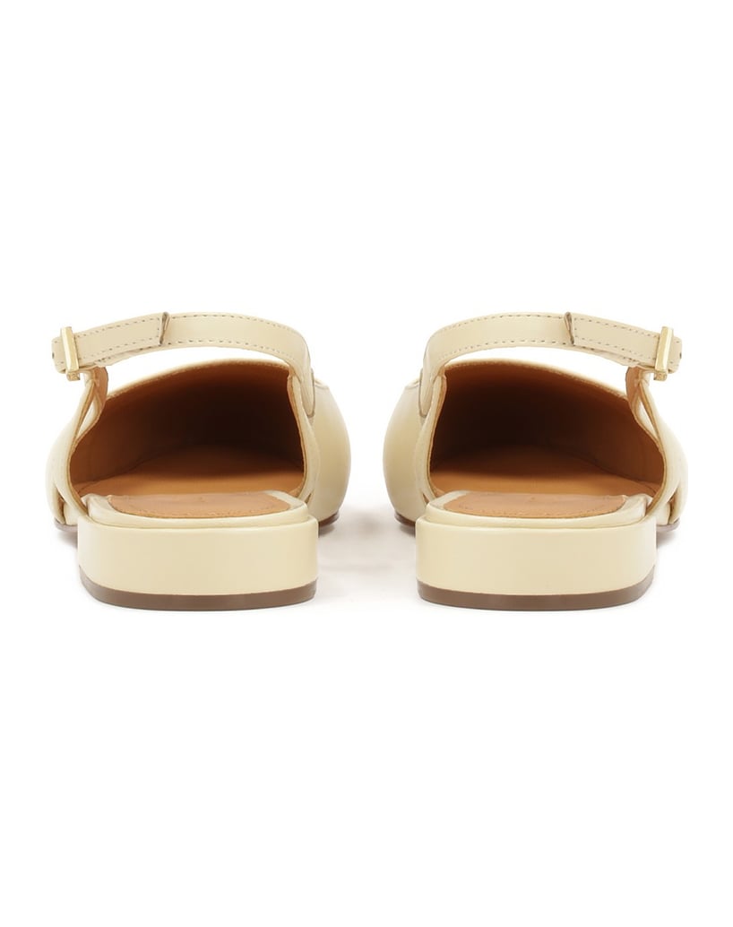 Kazar-Cremefarbene-Pumps-mit-fein-geschnittenem-Schaft-beige