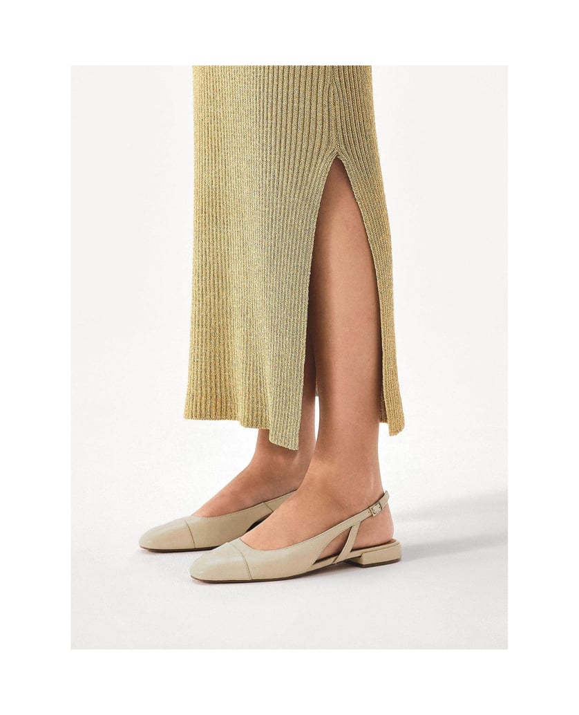 Kazar-Cremefarbene-Pumps-mit-fein-geschnittenem-Schaft-beige