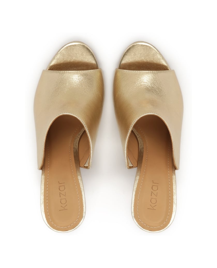 Kazar-Goldfarbene-Lederpantoletten-mit-Raffia-Absatz-gold