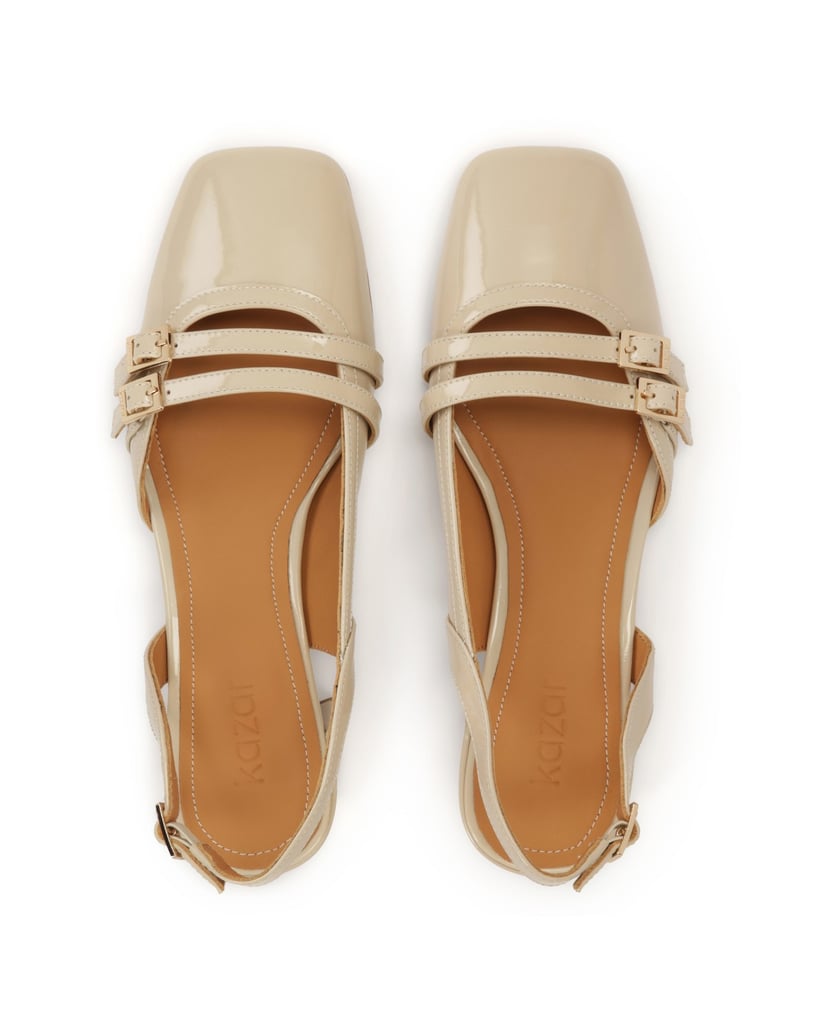 Kazar-Beigefarbene-Lacklederpumps-mit-ausgeschnittenem-Schaft-beige