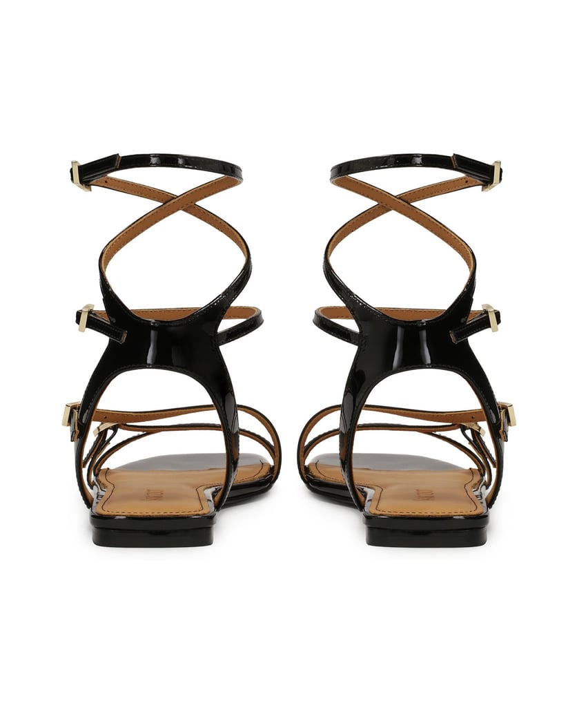 Kazar-Flache-Sandalen-aus-Lackleder-schwarz