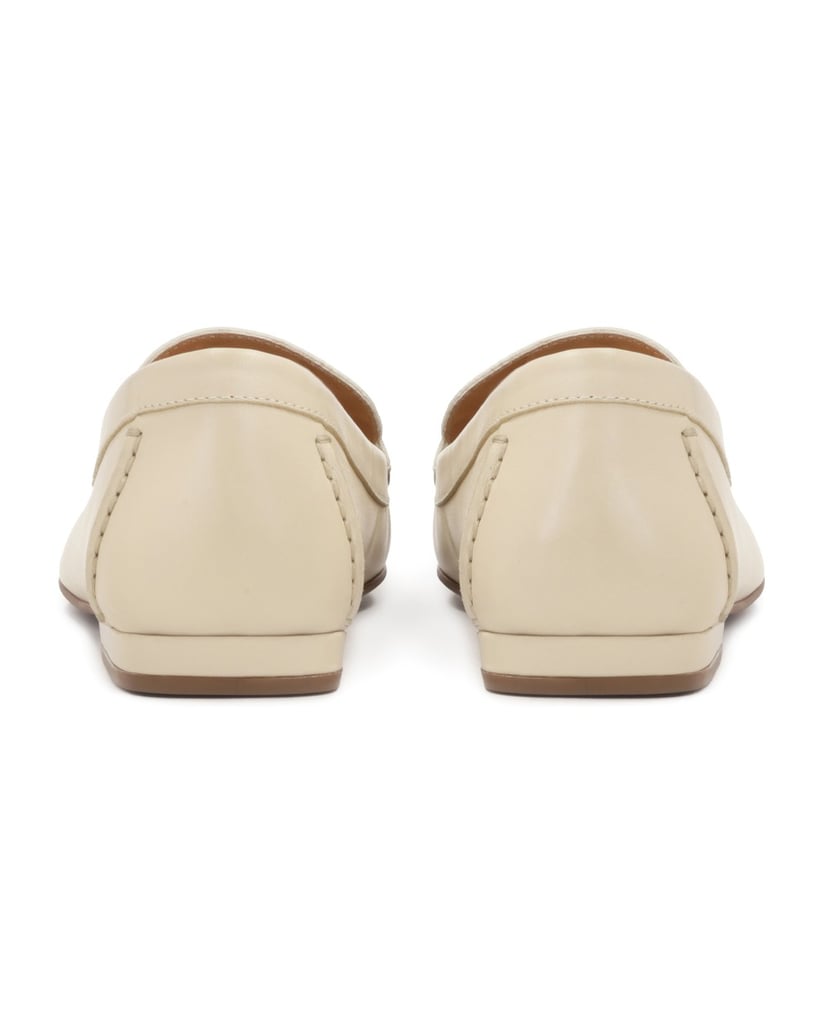 Kazar-Mokassins-zum-Hineinschlüpfen-mit-traditionellen-Nähten-beige